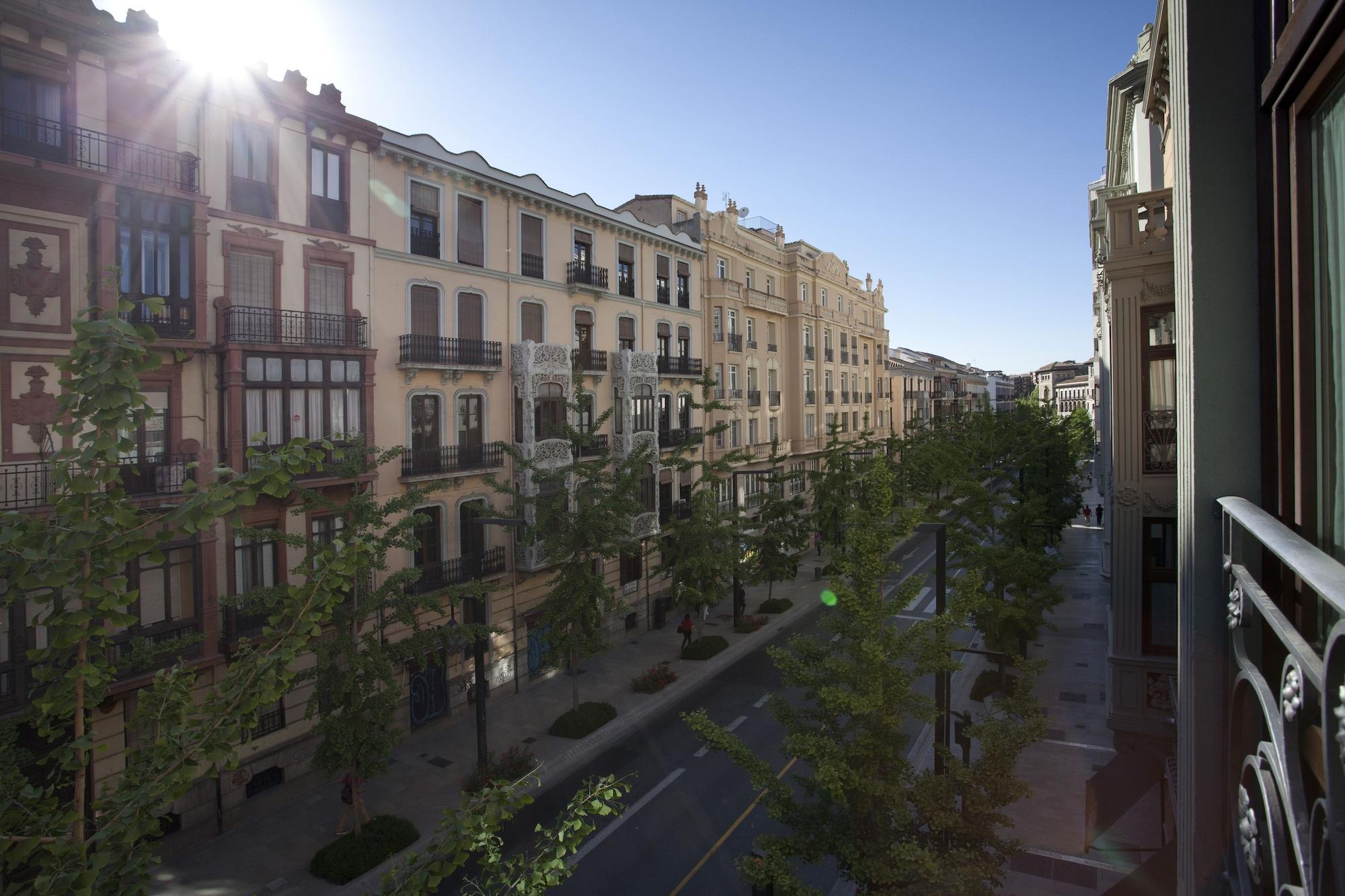 Suites Gran Via 44 Granada Dış mekan fotoğraf