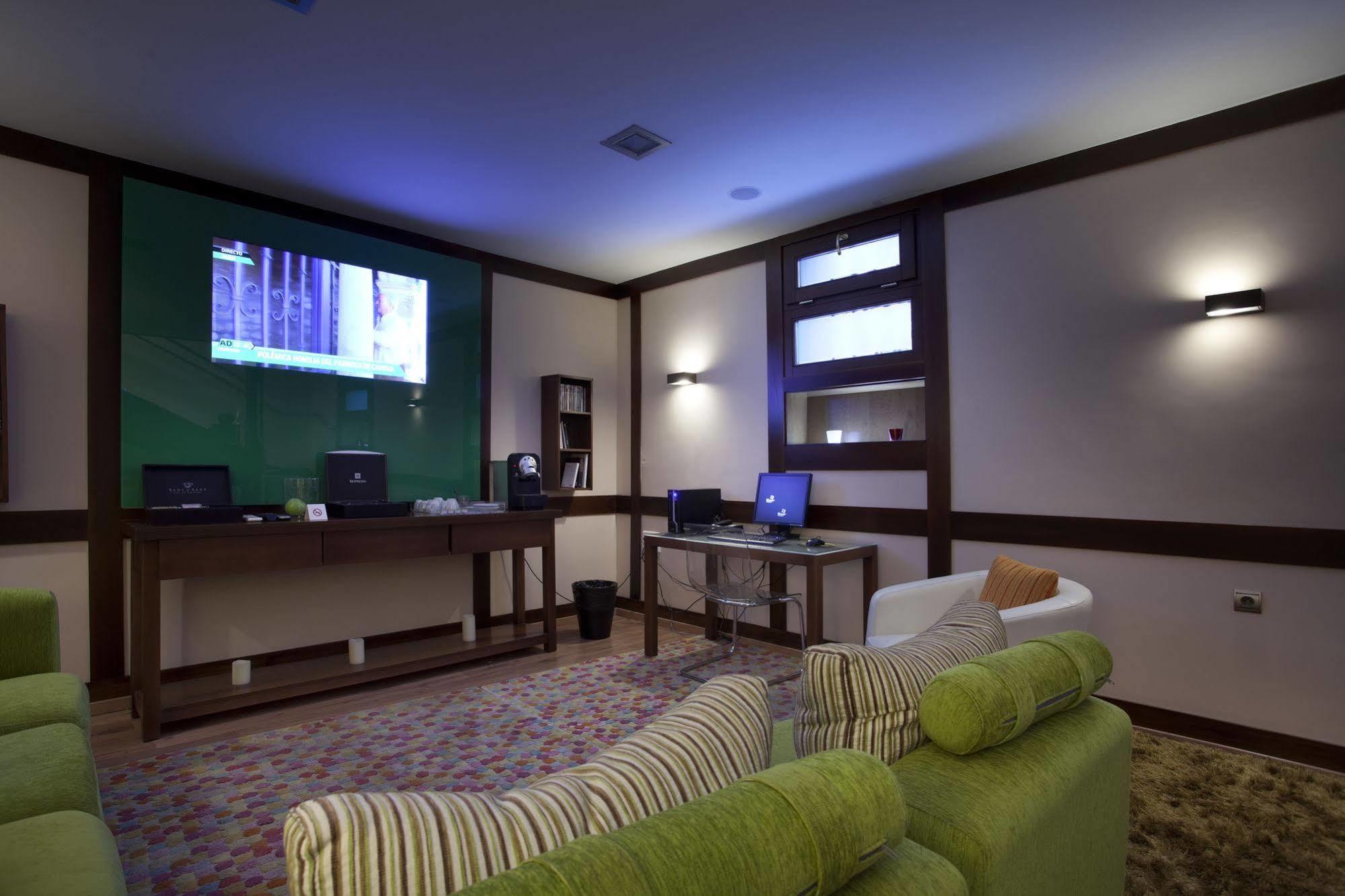 Suites Gran Via 44 Granada Dış mekan fotoğraf
