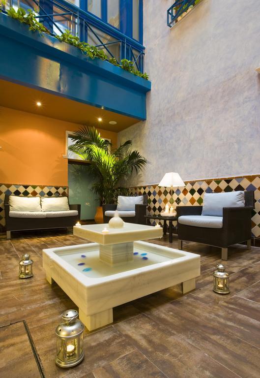Suites Gran Via 44 Granada Dış mekan fotoğraf
